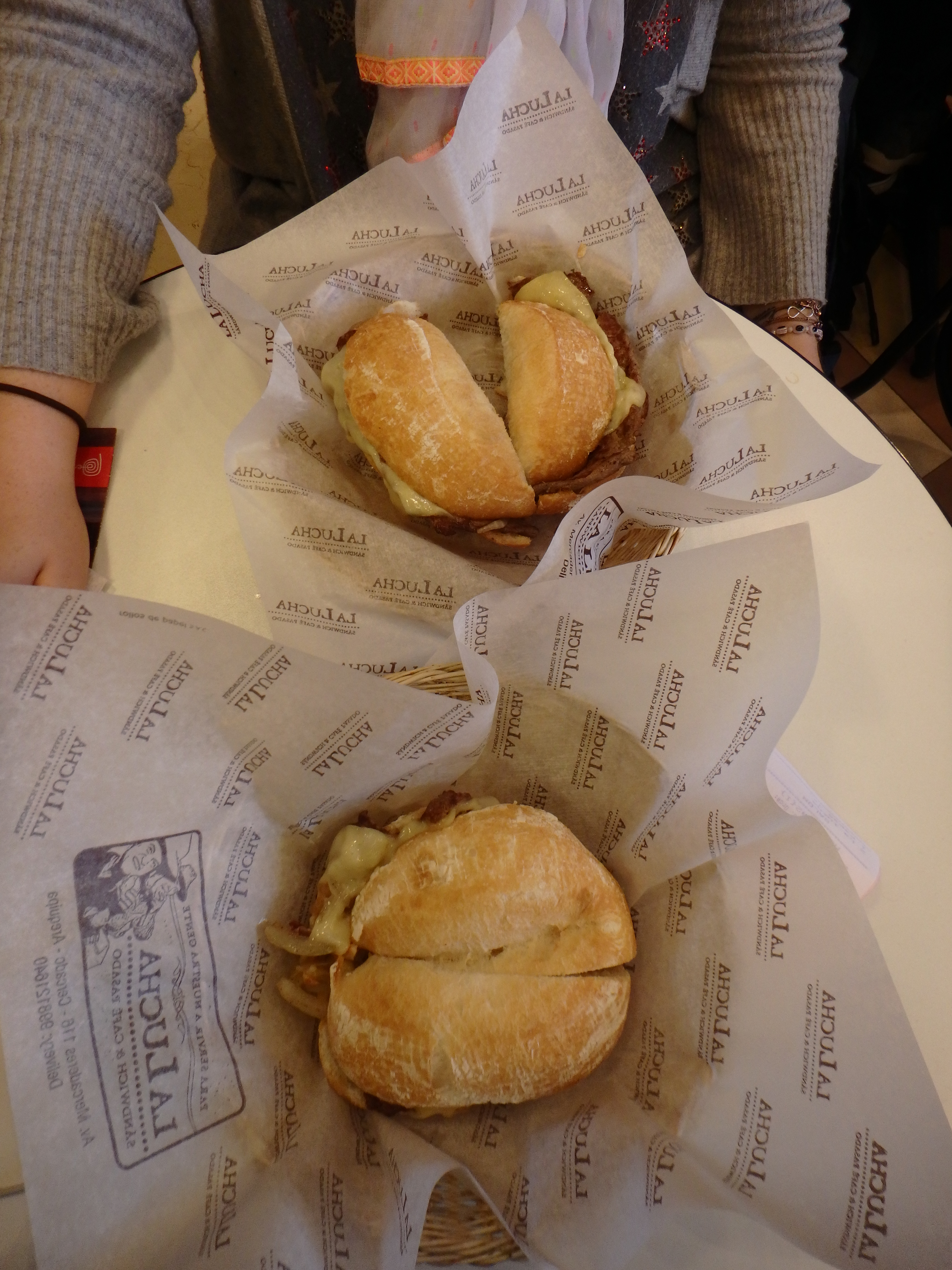 Arequipa - La Lucha Sanguchería Criolla