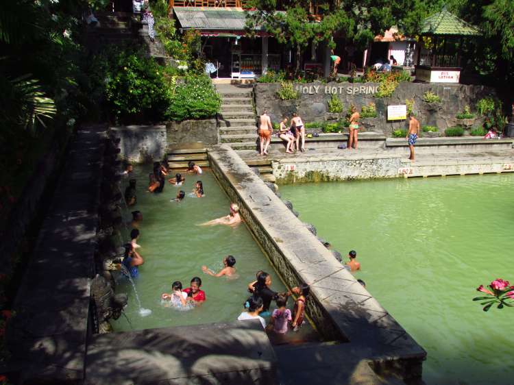 Bassins d'eau chaude de Banjar, Bali