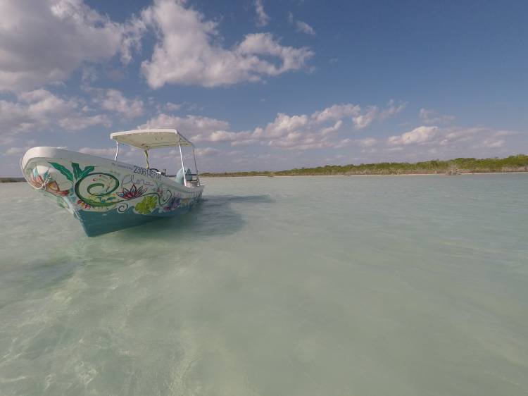 Visite de la lagune en bateau, Bacalar, Mexique